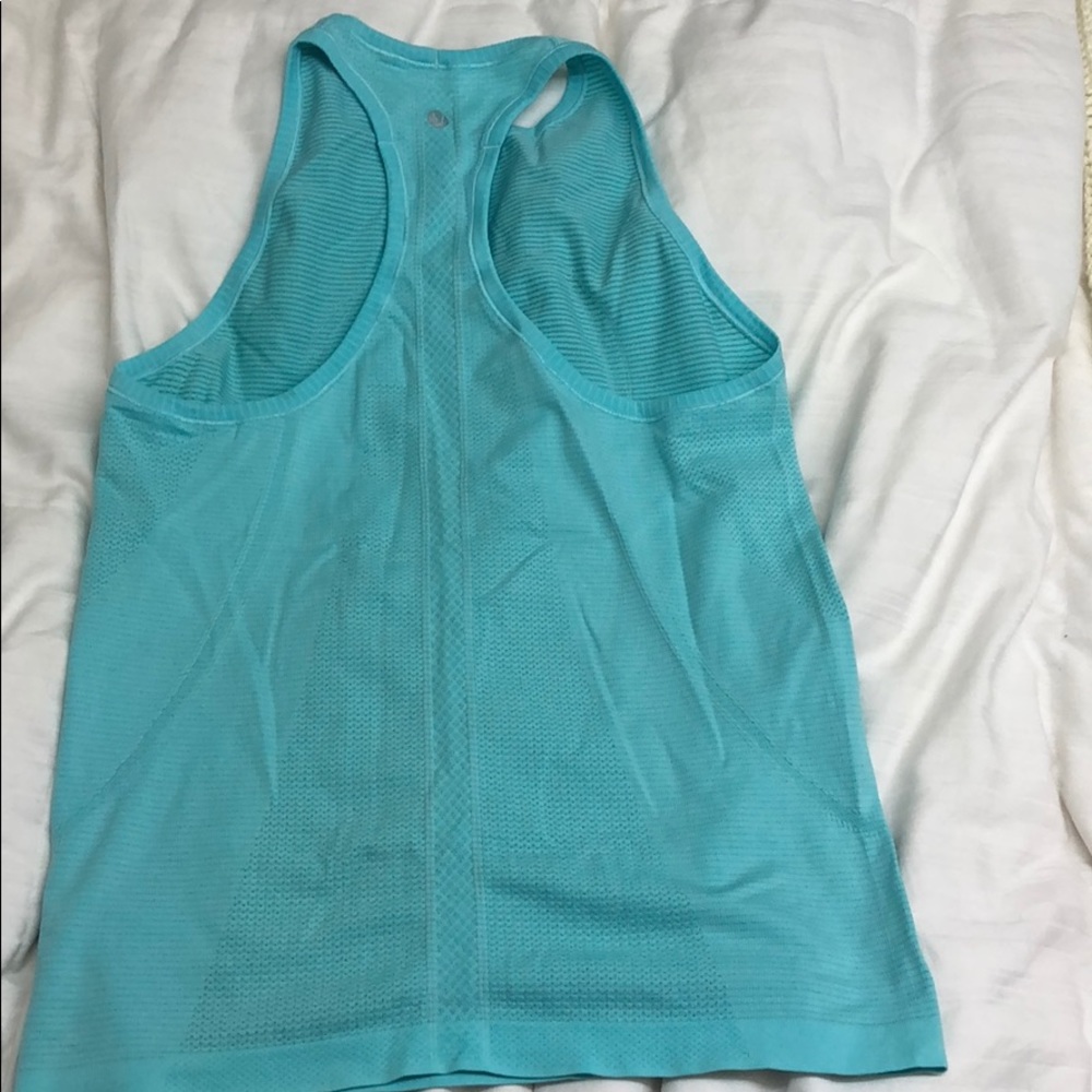 Lululemon 🍋 racetrack tank dry fit tank top 8